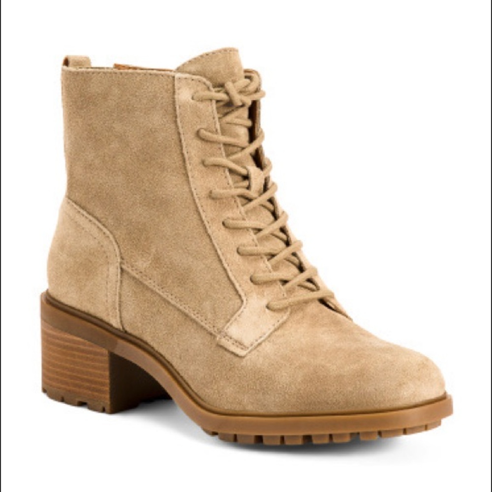 NIB Lucky Brand Suede Lace Up Lug Sole Booties